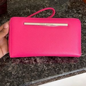 steve madden wristlet wallet